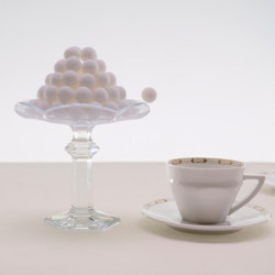 SET OF 2 TEA CUPS WITH SAUCER, ARCADIA GOLD & PLATINUM