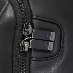 ZAINO NERO IN PELLE, ALPHA 4