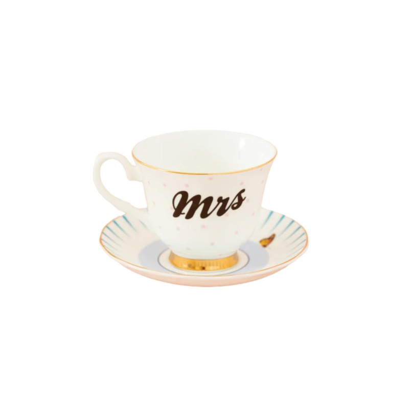 TEA CUP WITH SAUCER, MRS A22004009