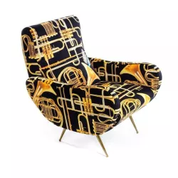 ARMCHAIR TRUMPETS 16073