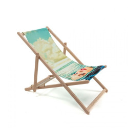 DECK CHAIR GIRL IN THE SEA...