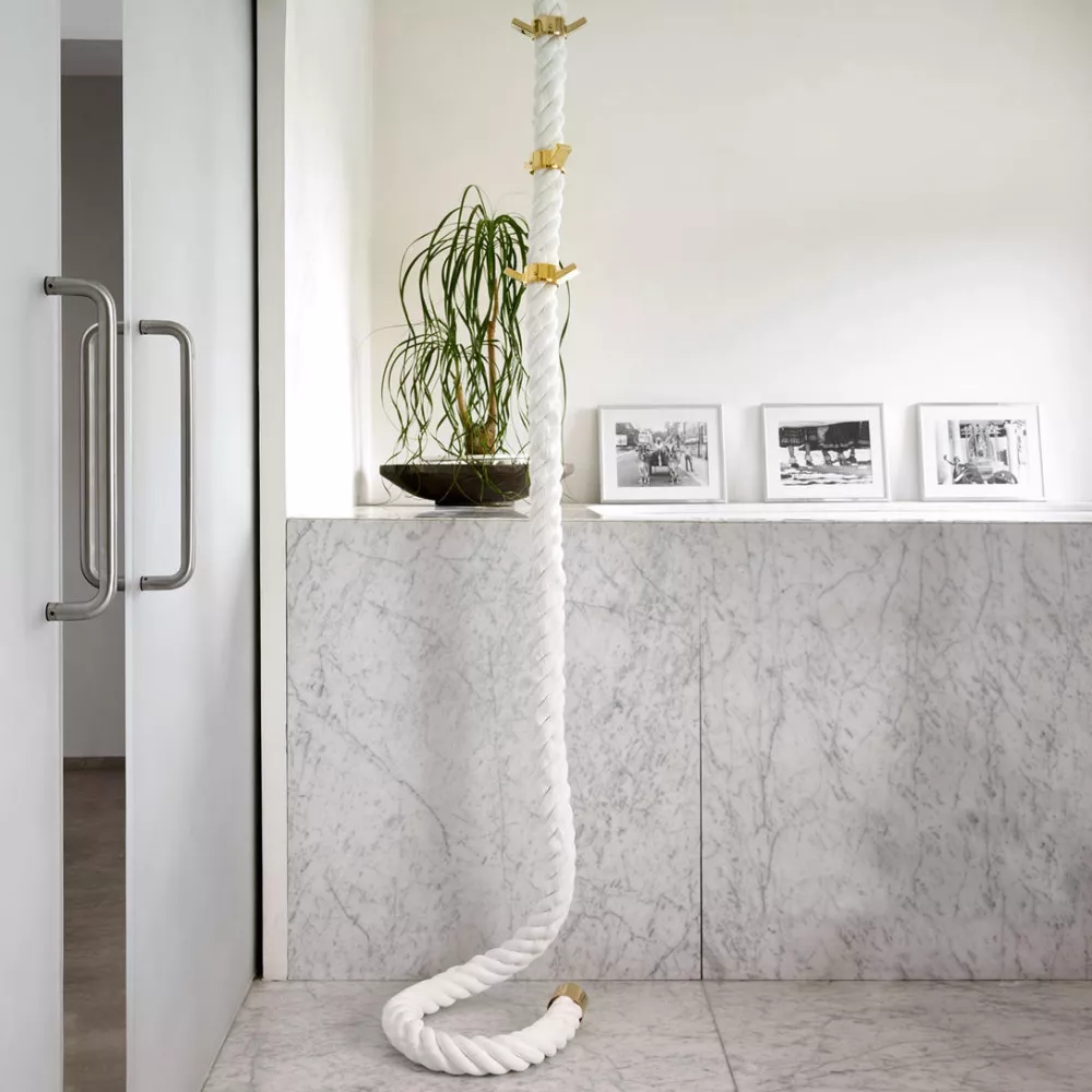 Appendiabiti Metallico SLEEPING LAMB – Doppia Asta Con Ruote, 100x38x190 Cm, Oro - 3