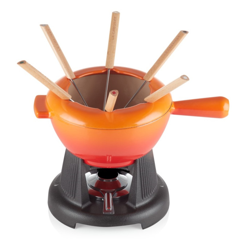 CAST IRON SAVOIARDA FONDUE SET, WITH WOODEN STICKS