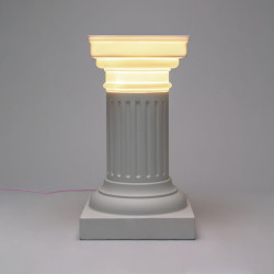 LAS VEGAS SIDE TABLE AND LAMP, 01535