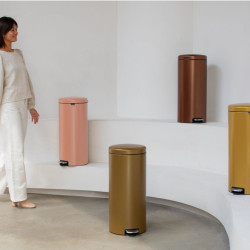 30 LT PEDAL BIN, NEWICON