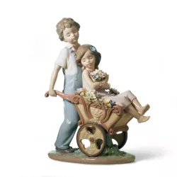 FIGURINE THE PRETTIEST OF...