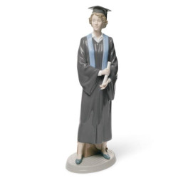 FIGURINE HER COMMENCEMENT...