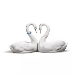 ENDLESS LOVE SWANS FIGURINE...