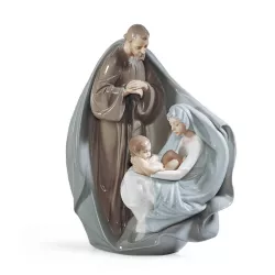 BIRTH OF JESUS FIGURINE...