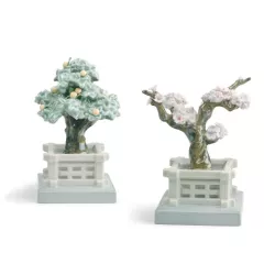 JAPANESE TREE POTS FIGURINE...