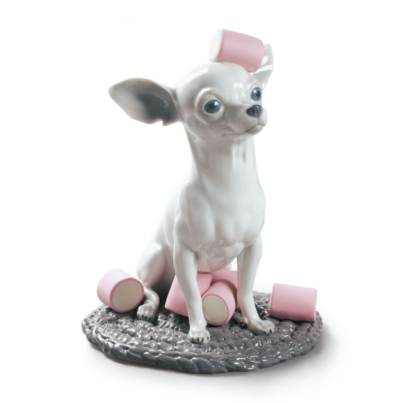 CHIHUAHUA WITH MARSCHMALLOWS DOG FIGURINE 1009191