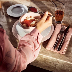 21 CM SOUP PORCELAIN PLATE, KUMI