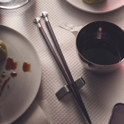 SET OF 2 ANNA STICK CHOPSTICKS, AM44SET1