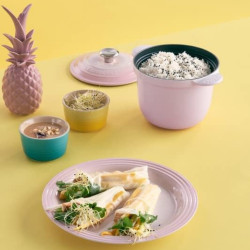 18 CM ROUND TALL CASSEROLE, VITRIFIED CAST IRON