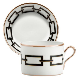 TEA CUP WITH SAUCER, CATENE...