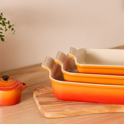 RECTANGULAR STONEWARE BAKING DISH