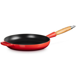 28 CM CAST IRON FRYING PAN, WOODEN HANDLE