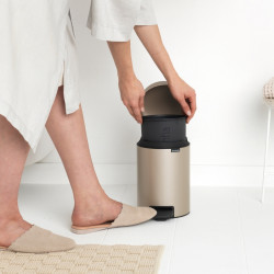 3 LT PEDAL BIN, NEWICON