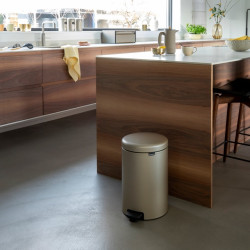 20 LT PEDAL BIN, NEWICON