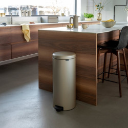 30 LT PEDAL BIN, NEWICON